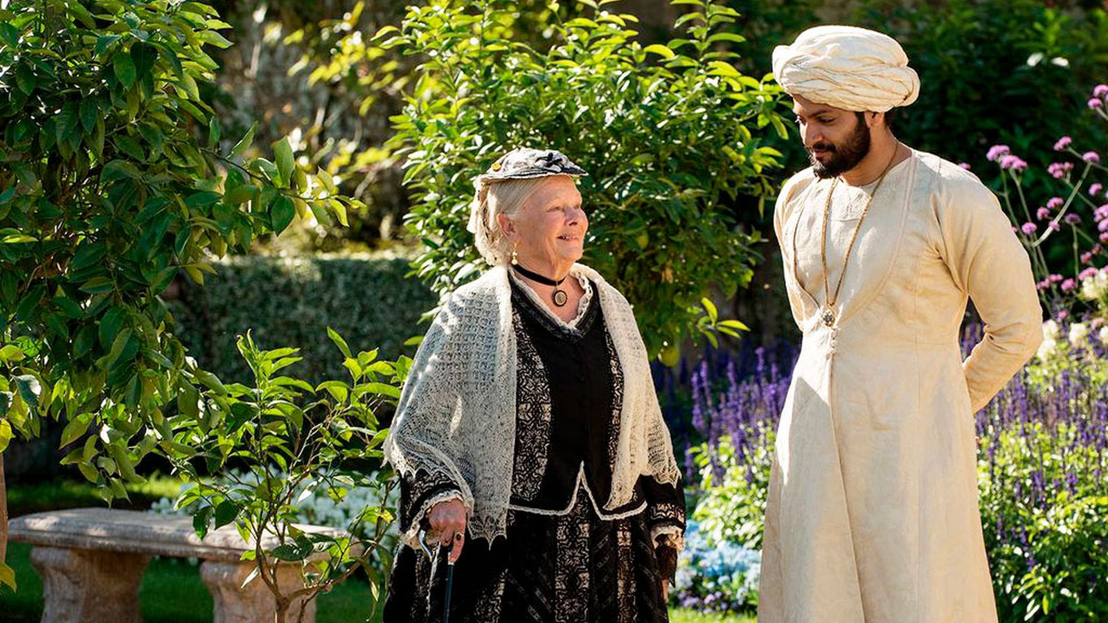 Cine. La reina Victoria y Abdul   14/06/22   1024x576