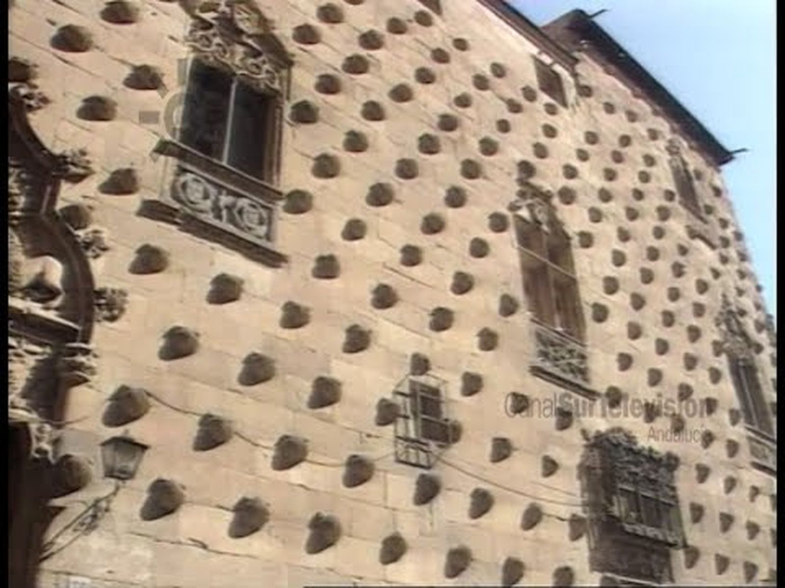 La Casa de las Conchas de Salamanca perteneció al Patrimonio Histórico de Andalucía