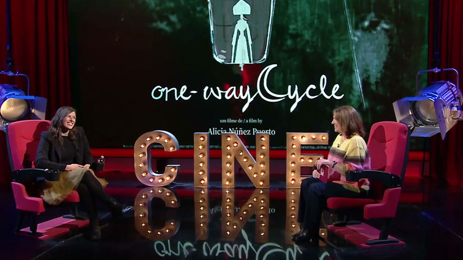 One way-cycle un corto que nos cuenta una historia de migración y de sororidad entre mujeres