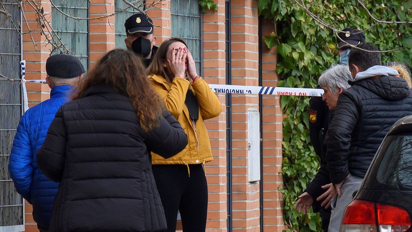 Dolor por el asesinato machista en Granada