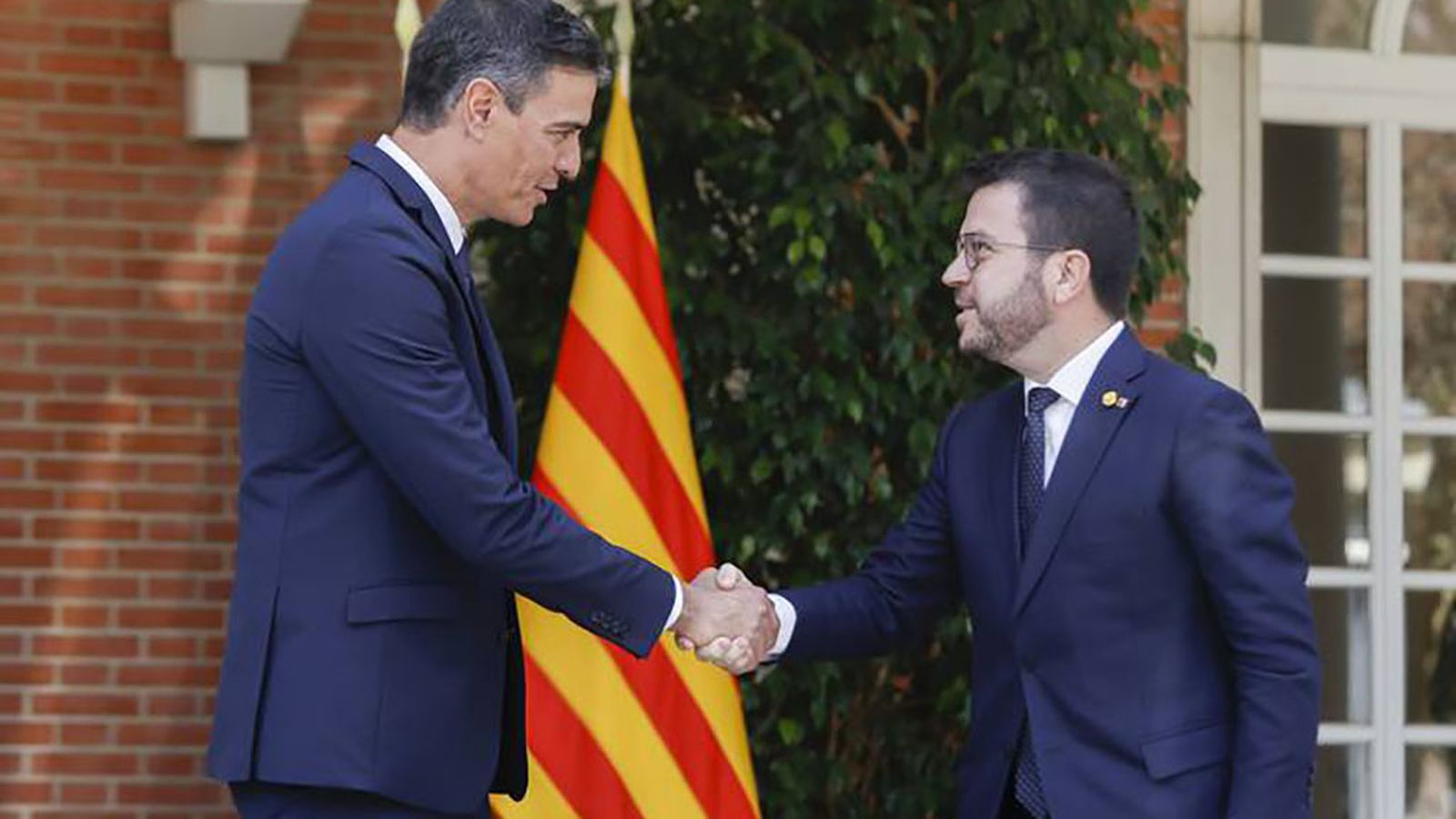 Pedro Sanchez y Pere Aragonés