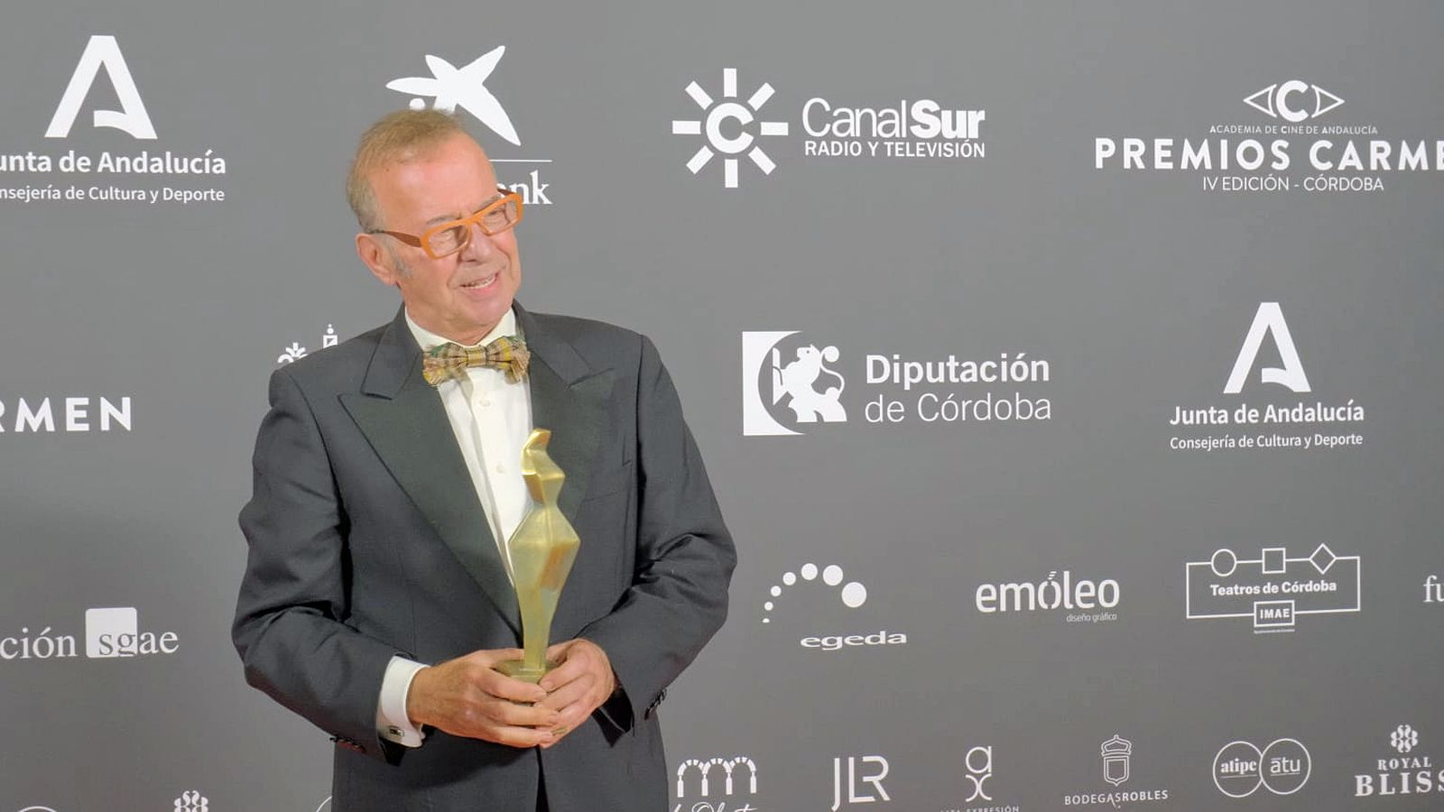 PREMIADOS 19