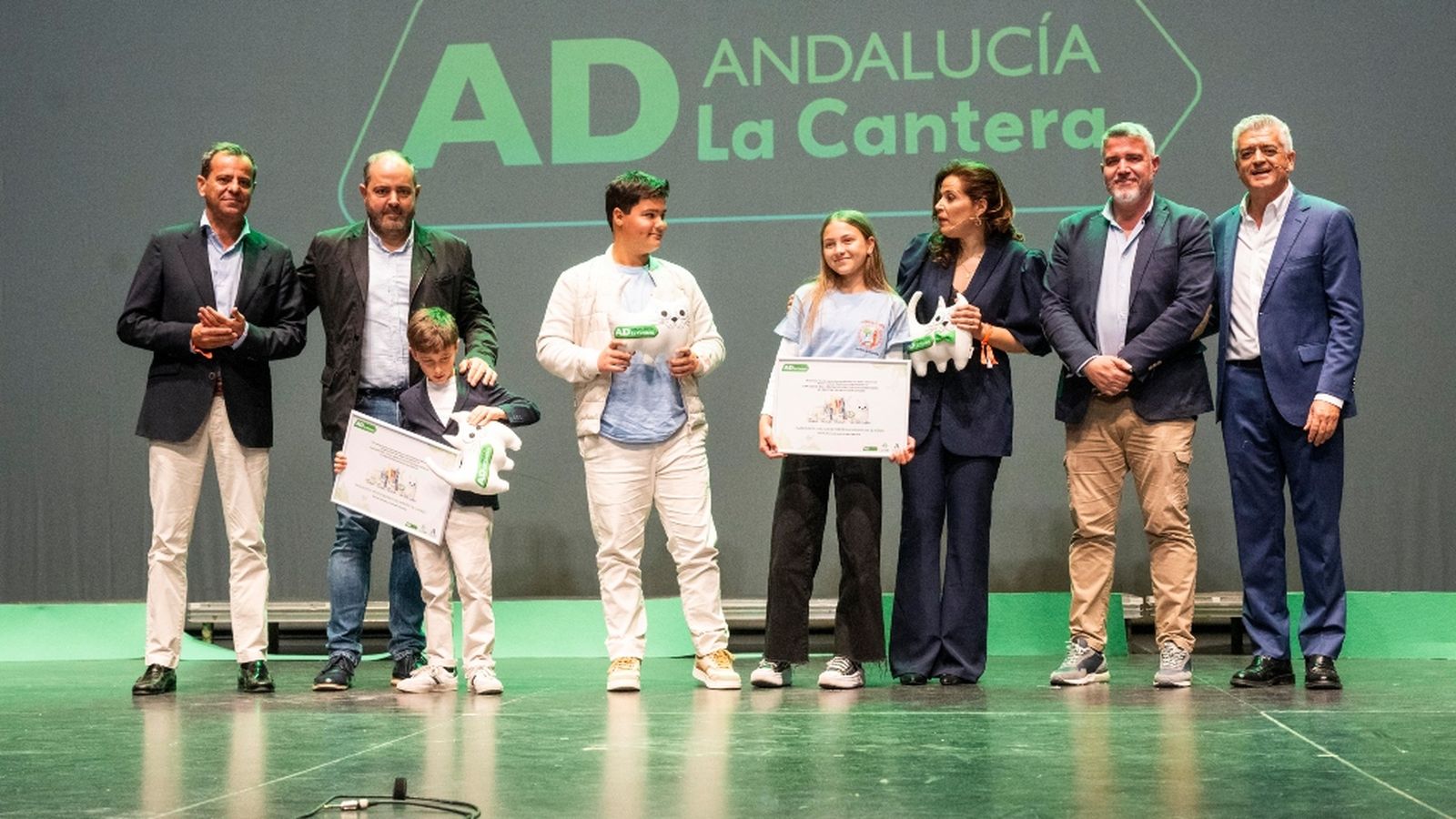 Premio escolar AD 1