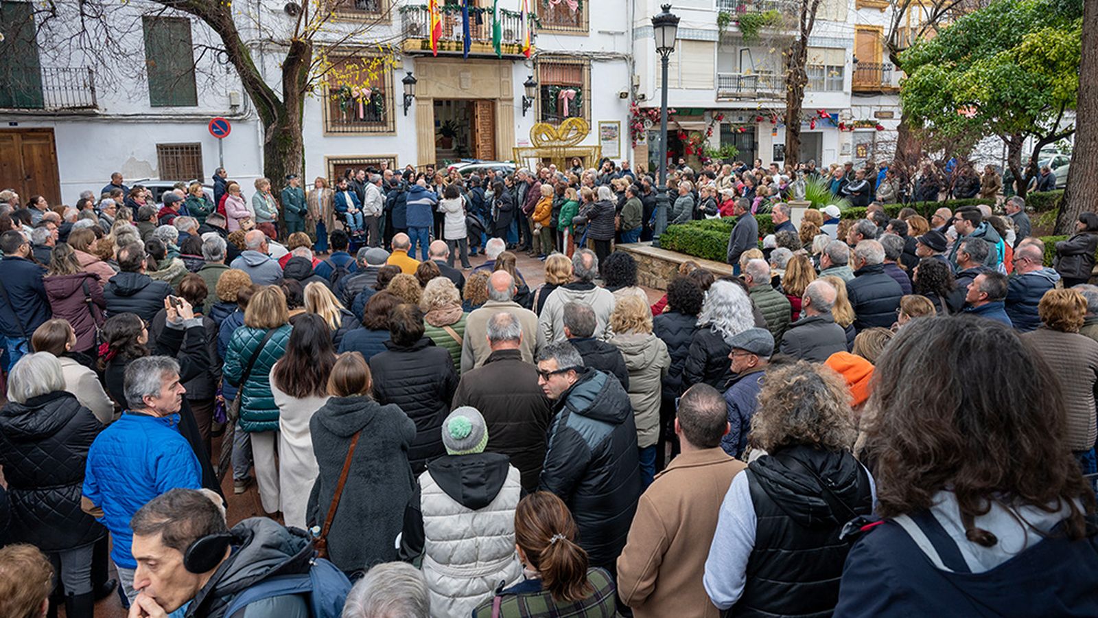 Concentración por la muerte machista de una mujer en Quesada