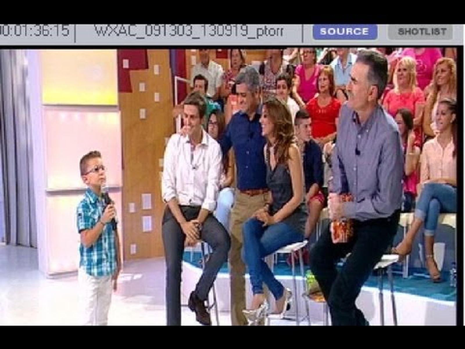 Alejandro canta en Menuda noche la sevillana de la nueva temporada de Canal Sur (2013)