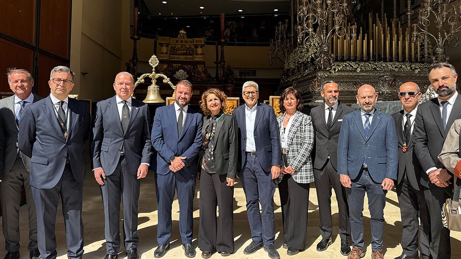 Montero visita la cofradía del Amor en Málaga
