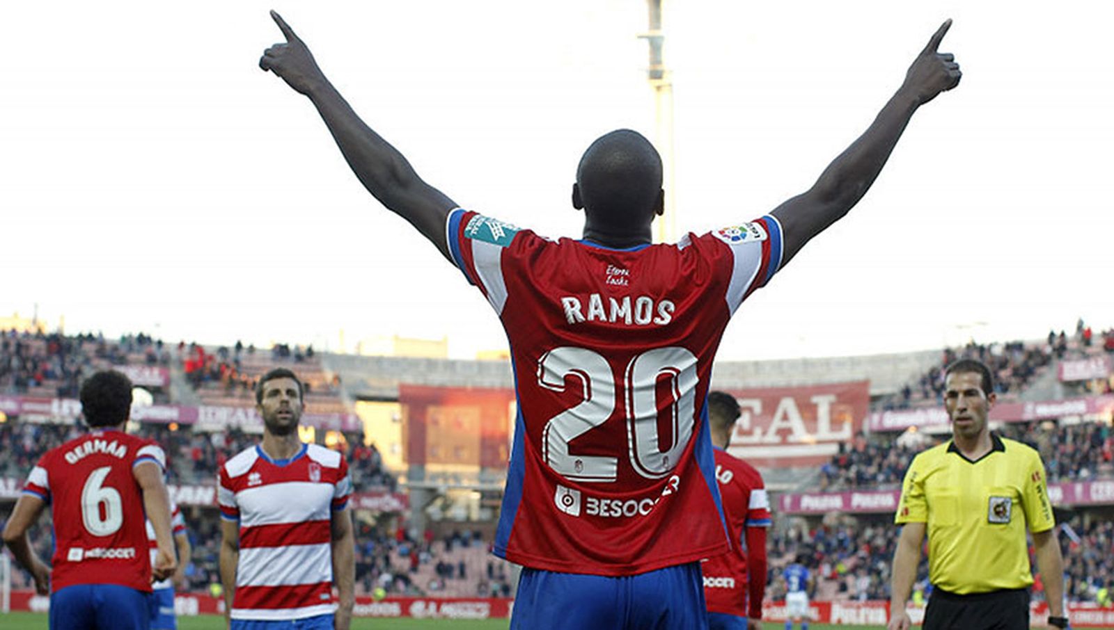 Adrián Ramos Granada gol