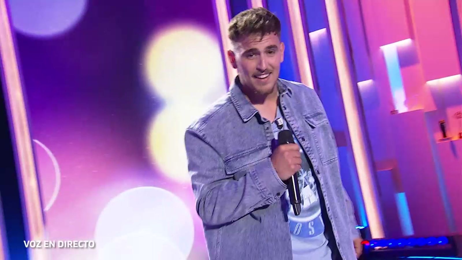 Ginés Gónzalez canta en primicia su nuevo trabajo Granuja