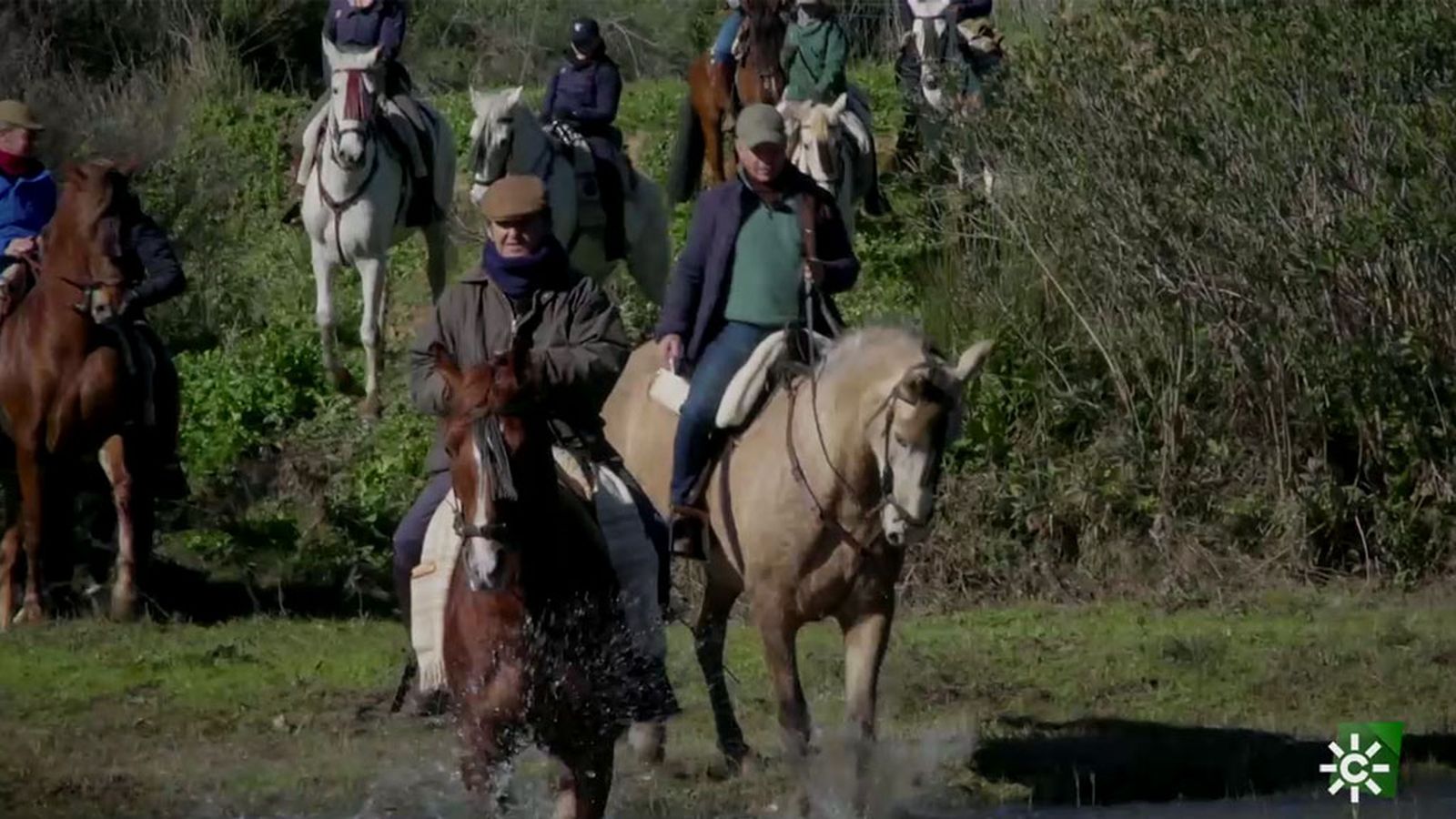 La ruta del contrabando en Paymogo a lomos de un caballo