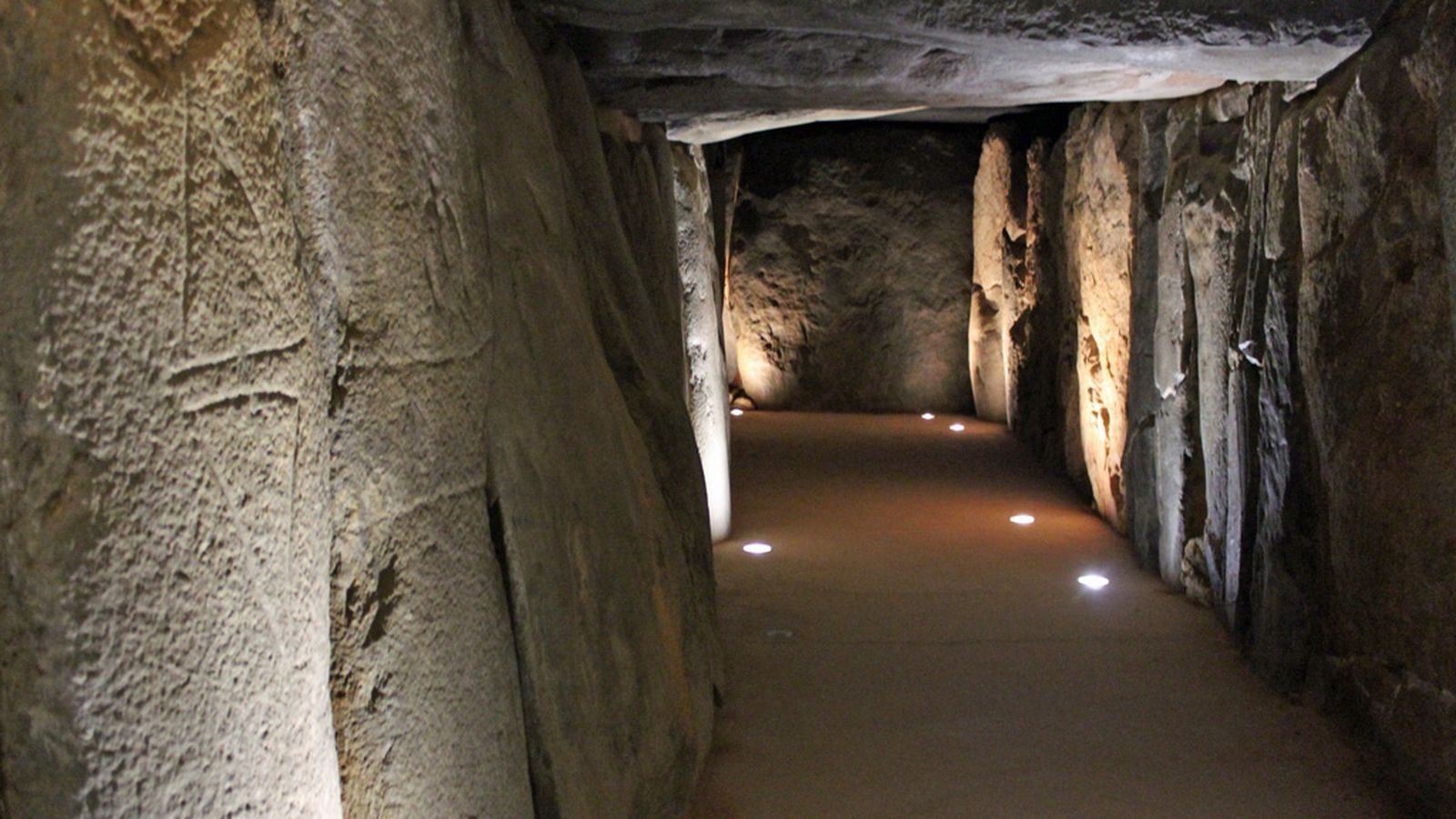 Reabre al público el Dolmen de Soto de Trigueros