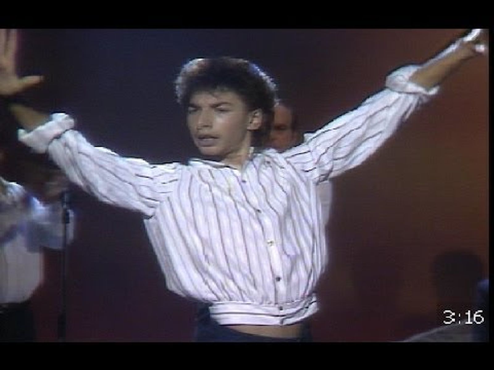 Israel Galván, con 15 años, por bulerías con cante de Chano Lobato | Flamenco Canal Sur