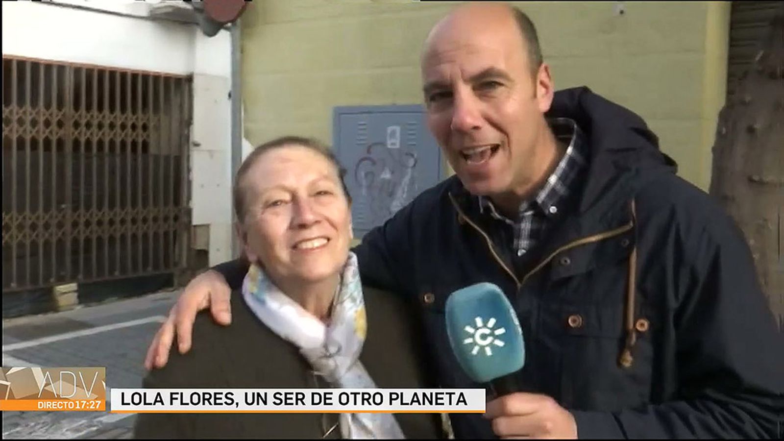 La huella y el cariño por Lola Flores perduran en su barrio de Jerez