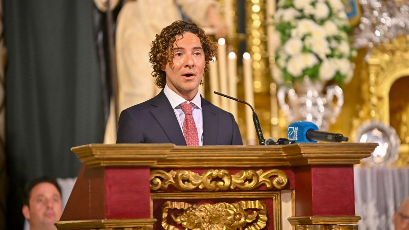 Bisbal pregona la feria de la Virgen del Mar de Almería