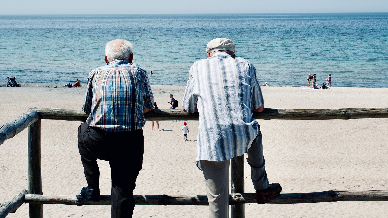 Mayores en la playa