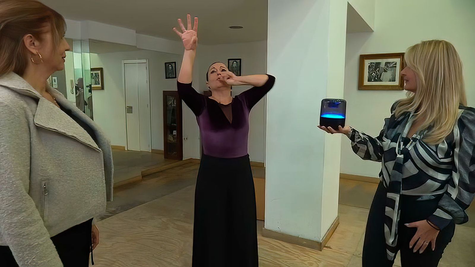 Una bailaora que lleva la lengua de signos a los tablaos flamencos