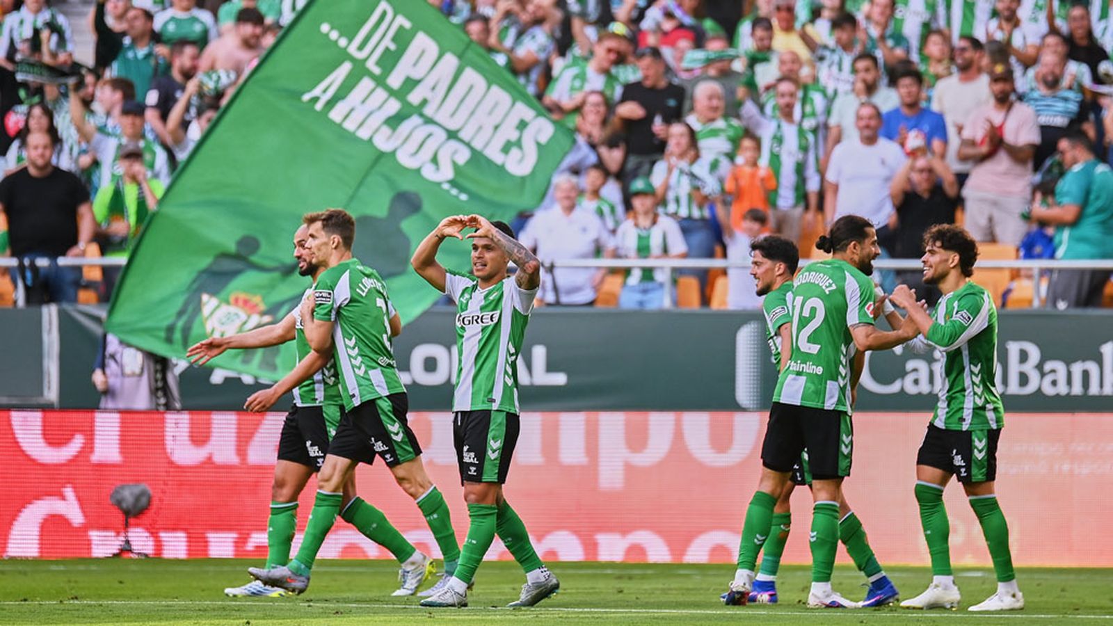Cucho Hernández Betis