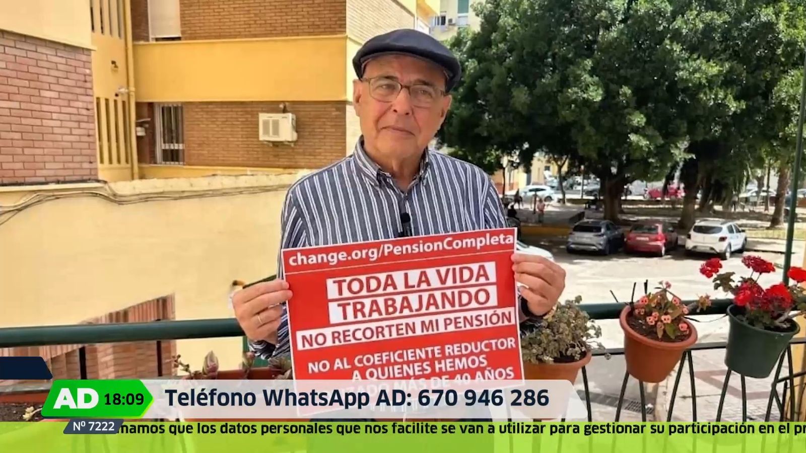 Antonio recoge firmas para llevarlas al Congreso