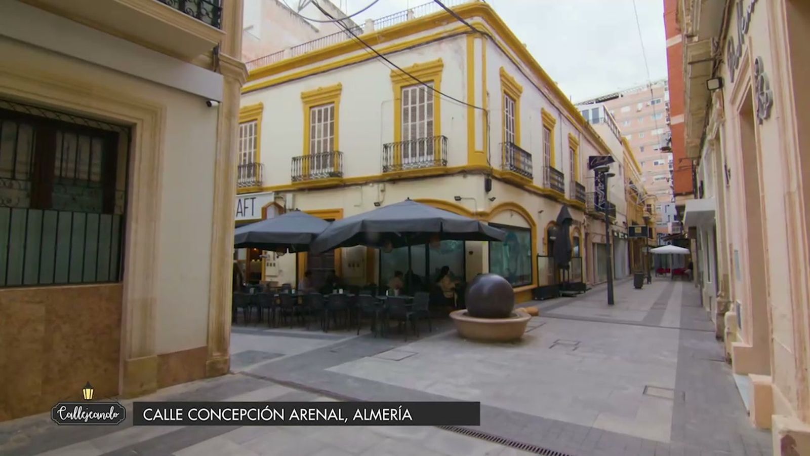 Sabores de infancia, tertulias de cine y secretos de la calle Concepción Arenal de Almería