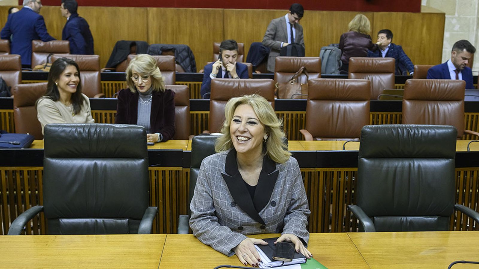 Carolina España en el debate de presupuestos