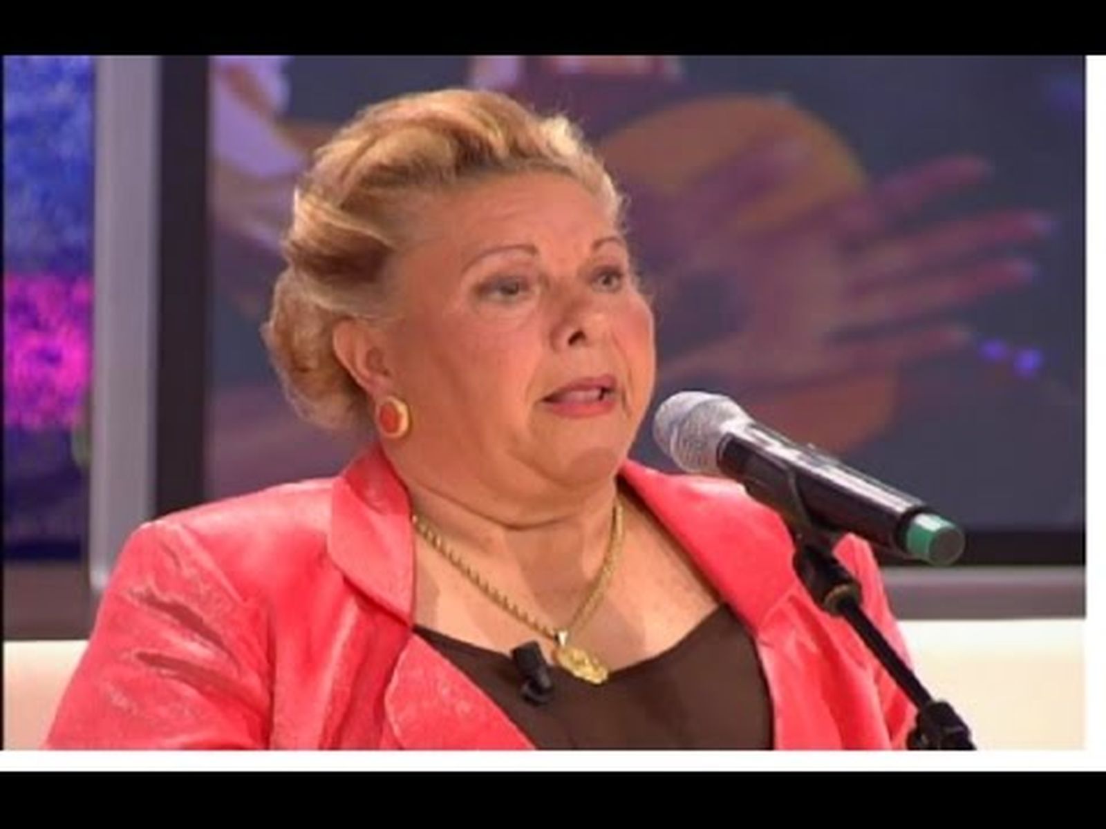 La Turronera canta Sevillanas