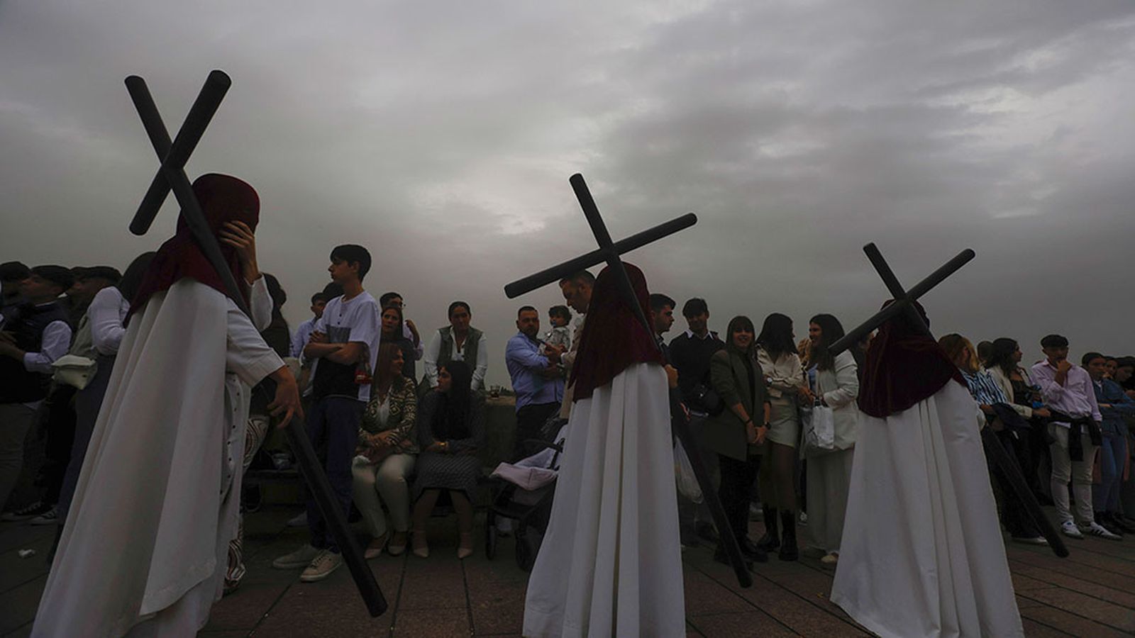 Foto Semana Santa lluvia