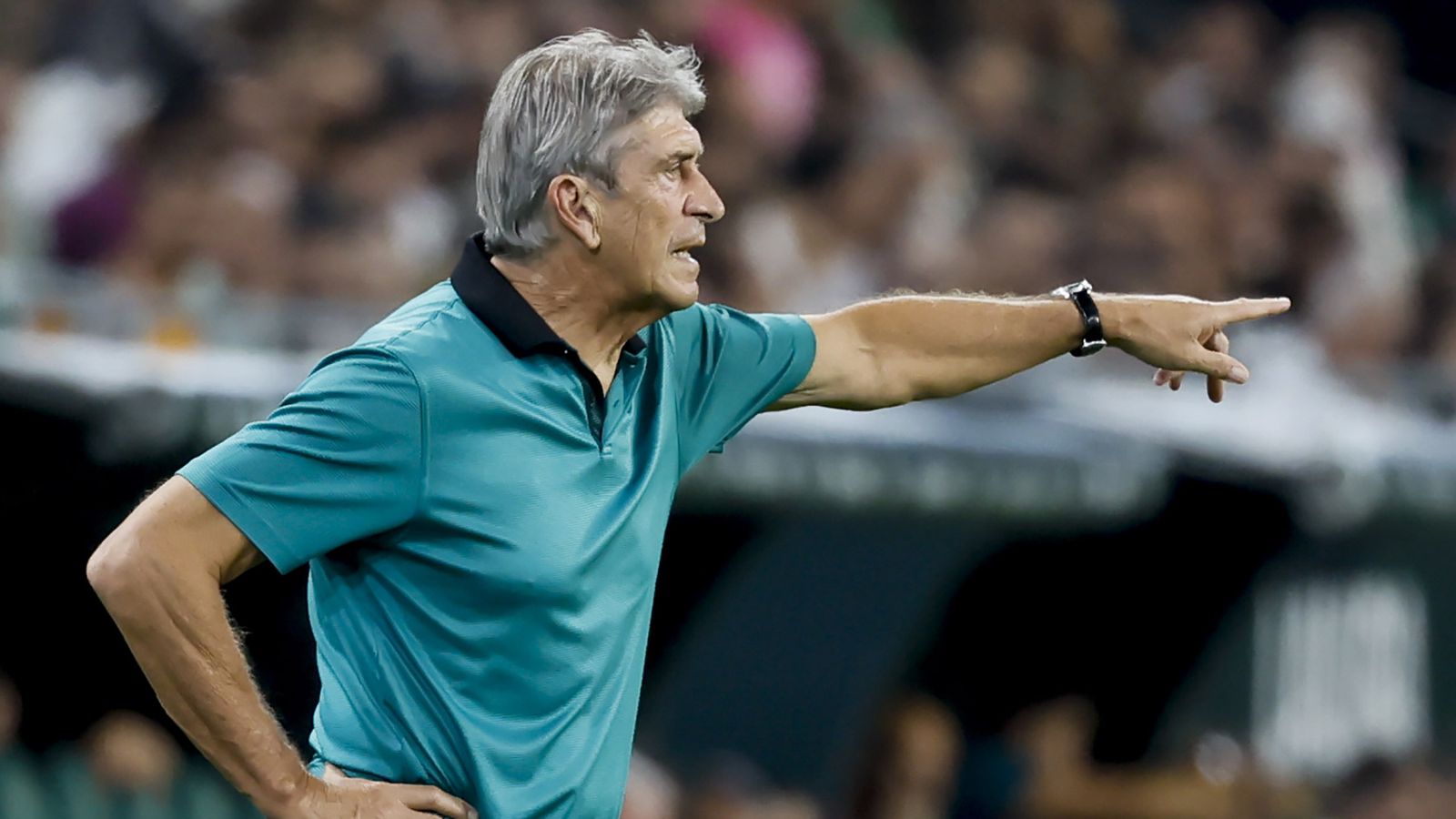 Manuel Pellegrini, durante el partido ante el Madrid.