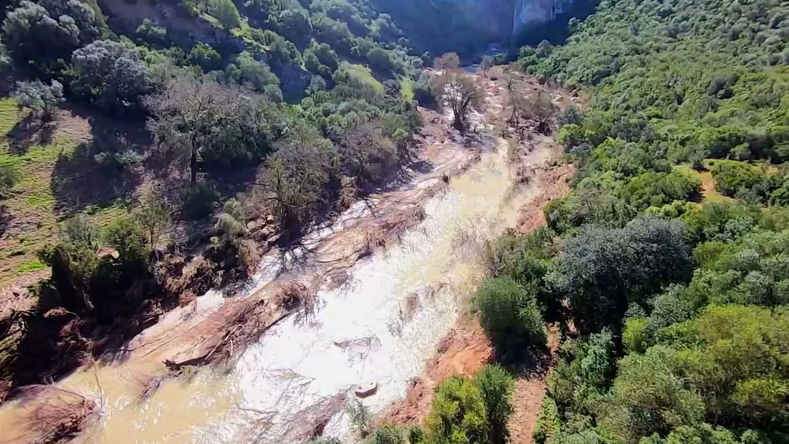 En suspenso actividades de turismo rural en la Vía Verde de la Sierra