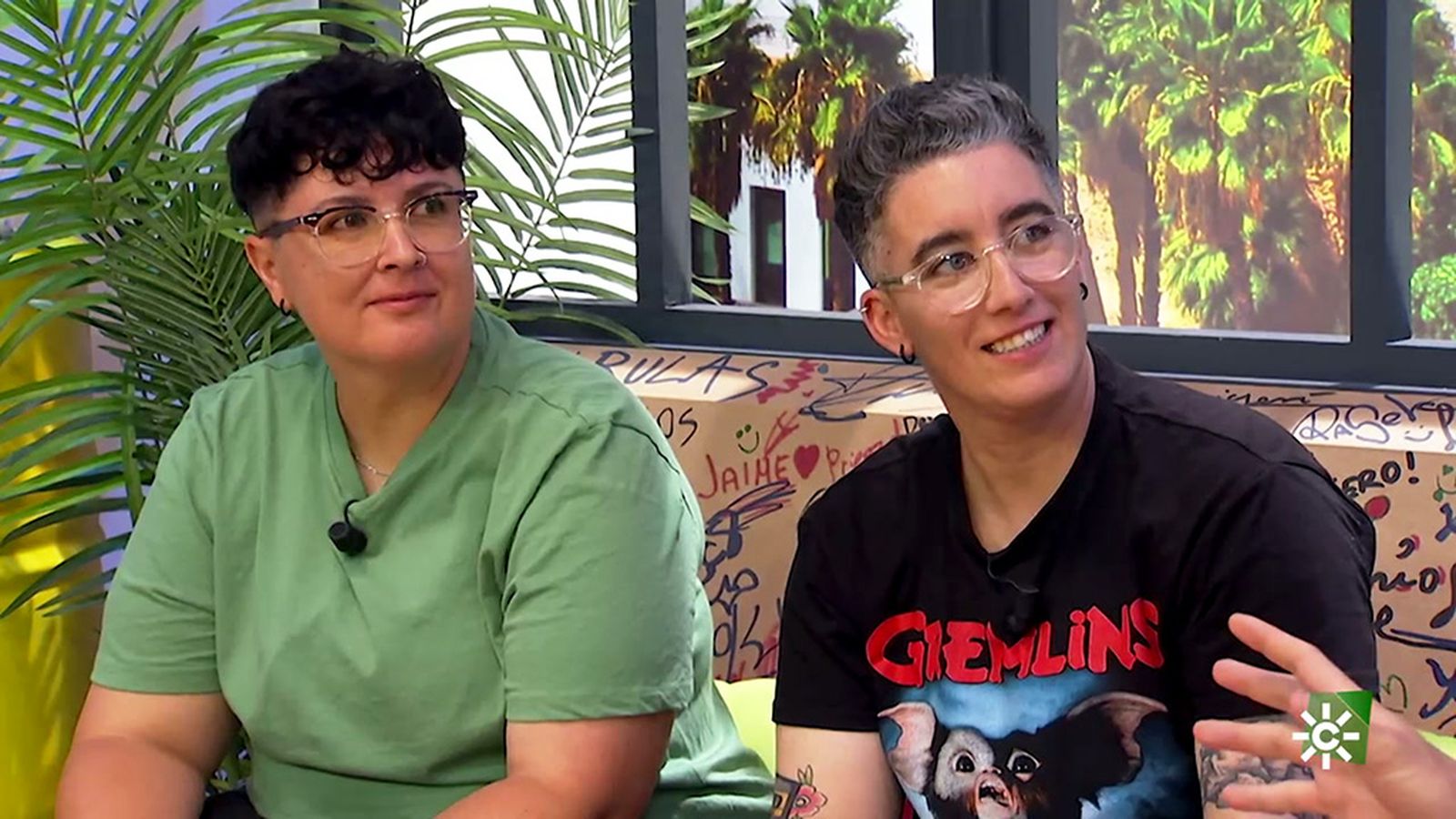 Las Tukus luchan contra el 'bullying' con humor en las redes sociales