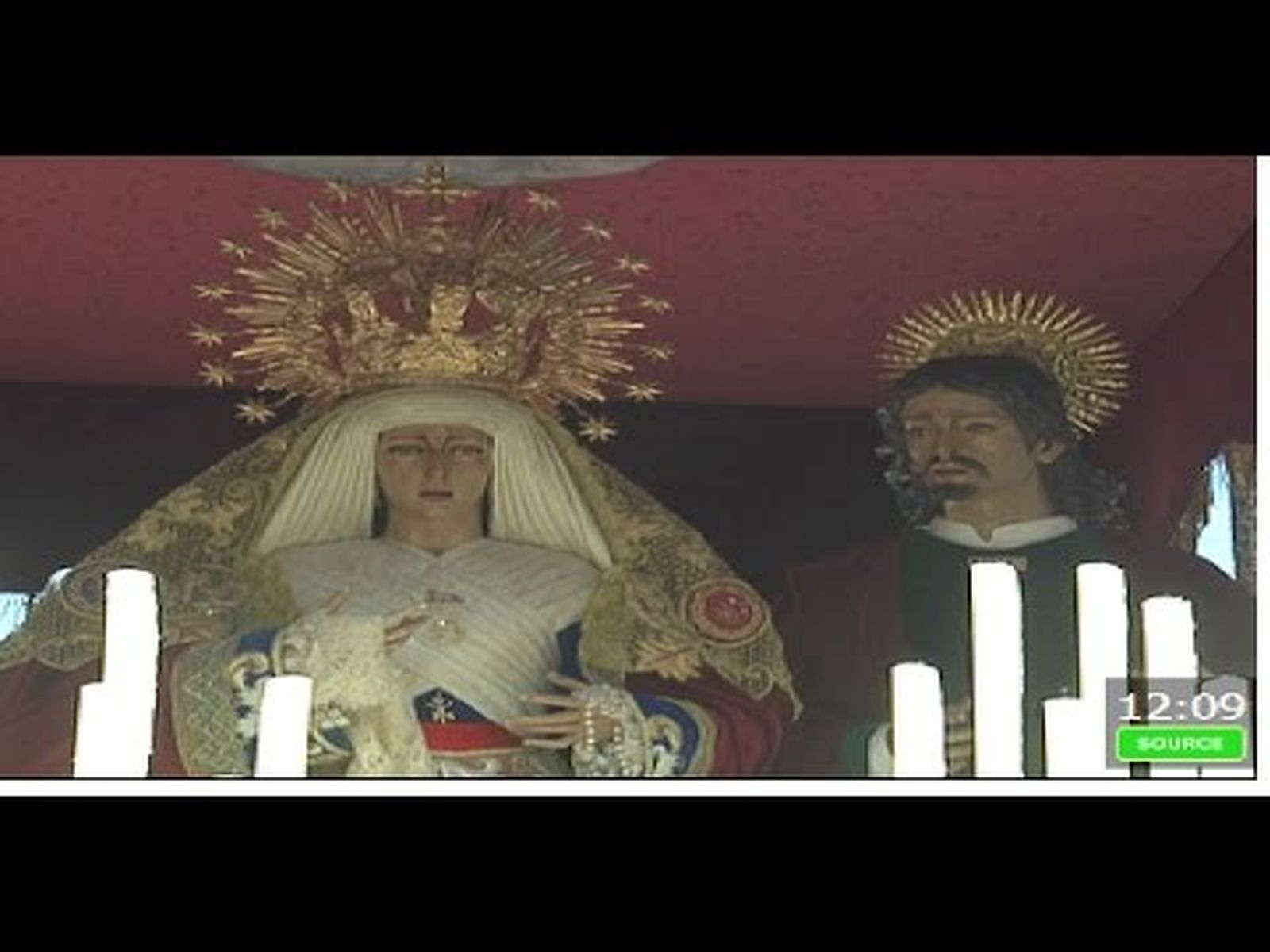 Martes Santo en Almería: Coronación sale al barrio de los Molinos | Semana Santa de Andalucía