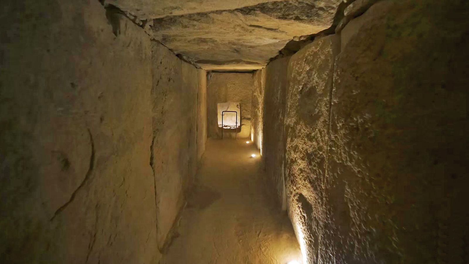 Desmontando Andalucía 1024x576 Dolmen Viera 1