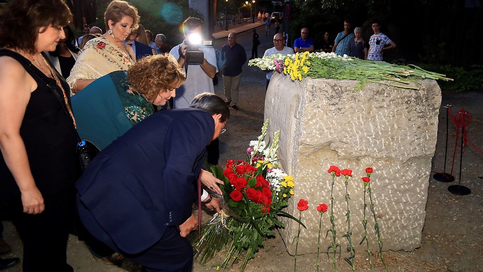 Lorca homenaje 1024
