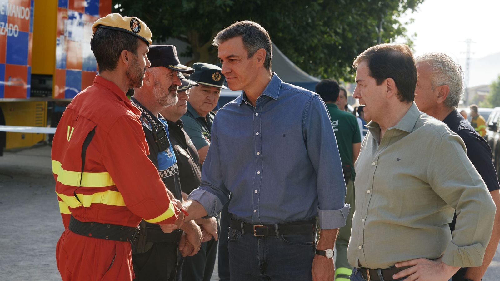 Sánchez y Mañueco en los incendios