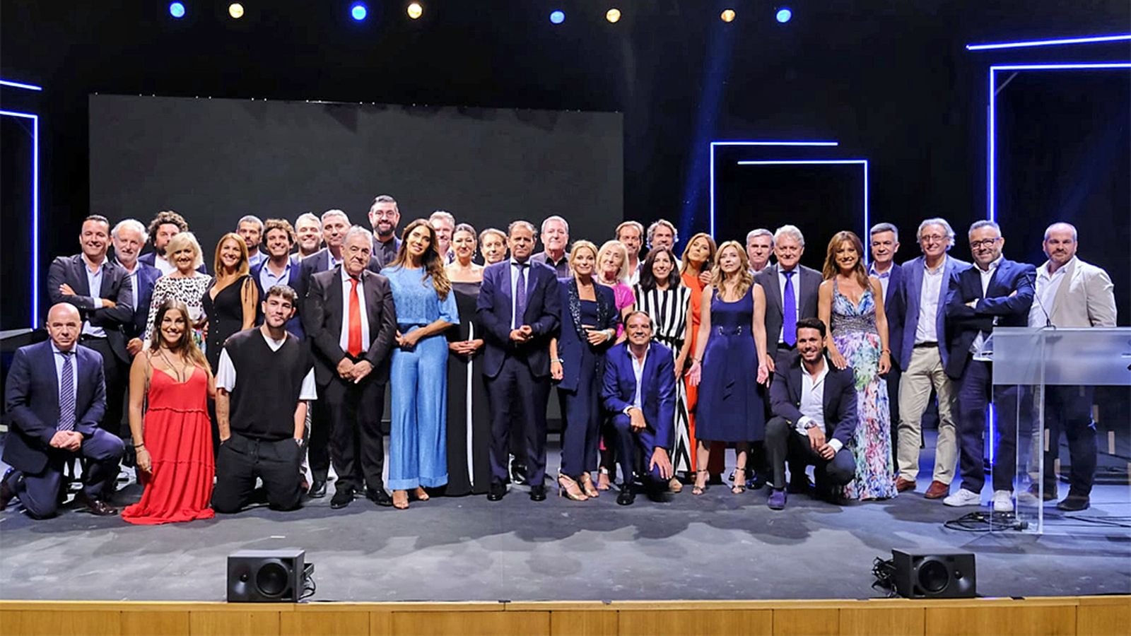 GALA FOTO DE FAMILIA