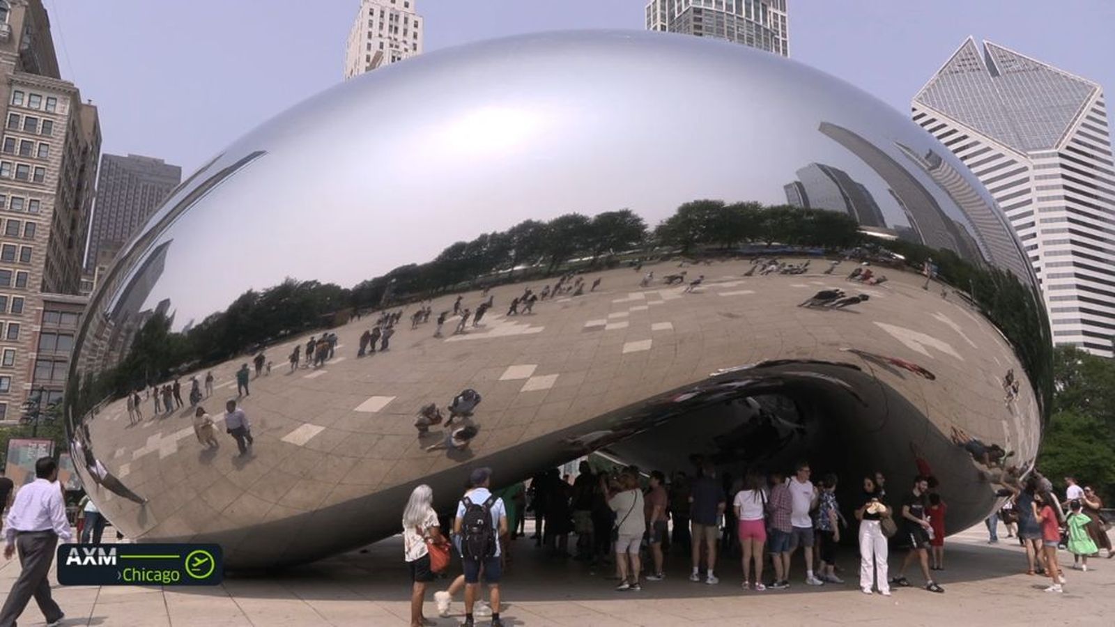 AXM Javier Chicago Cloud Gate