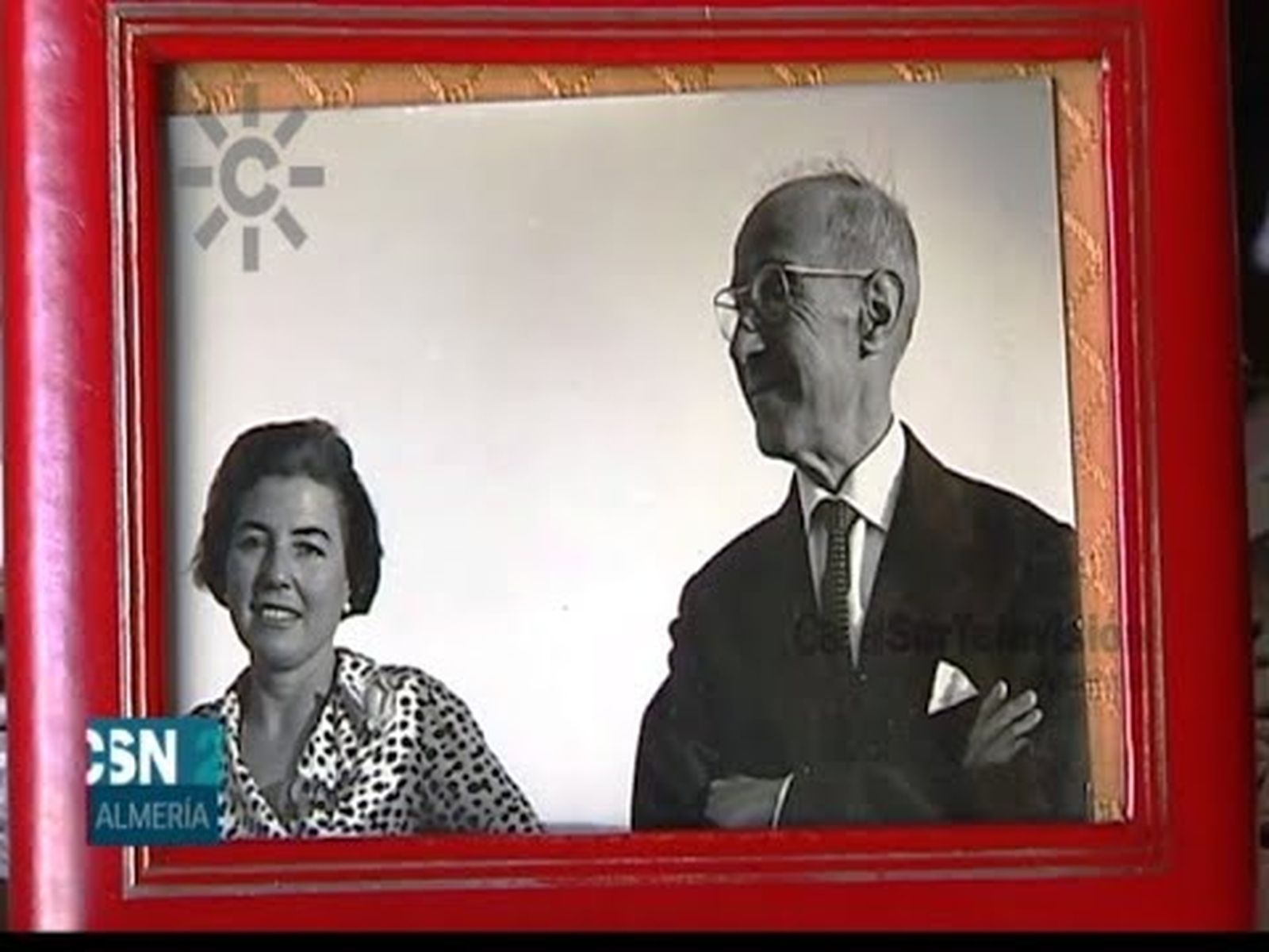 Julia Estevan, poeta nonagenaria, homenajeada en su Almería natal