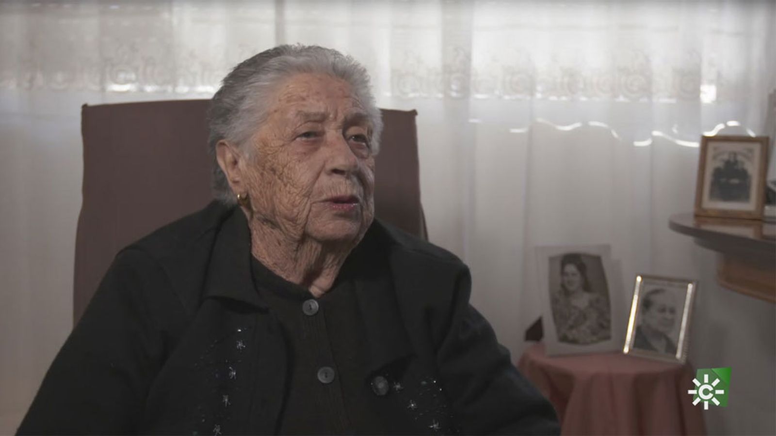 María Sánchez una centenaria que sin saber leer ni escribir aprendió a recitar versos y coplas