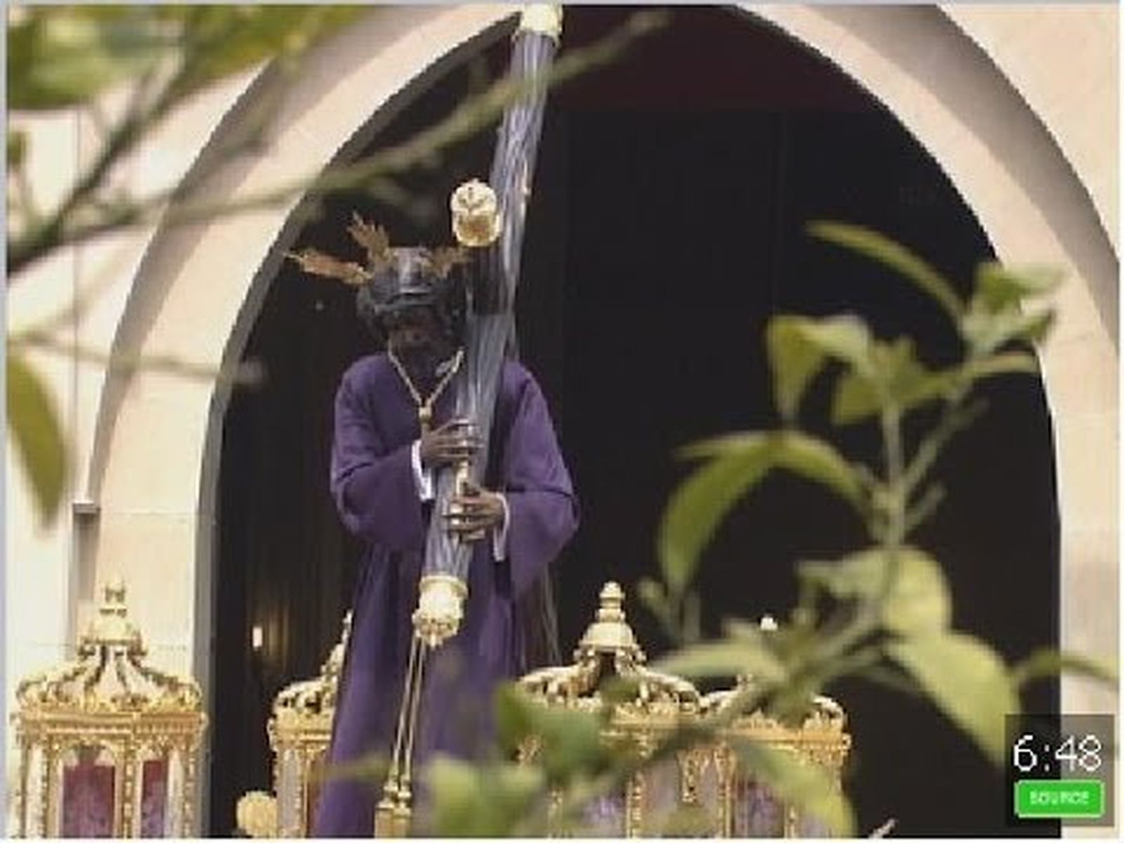 Entrada del Cristo de Los Gitanos y saeta de María José Santiago