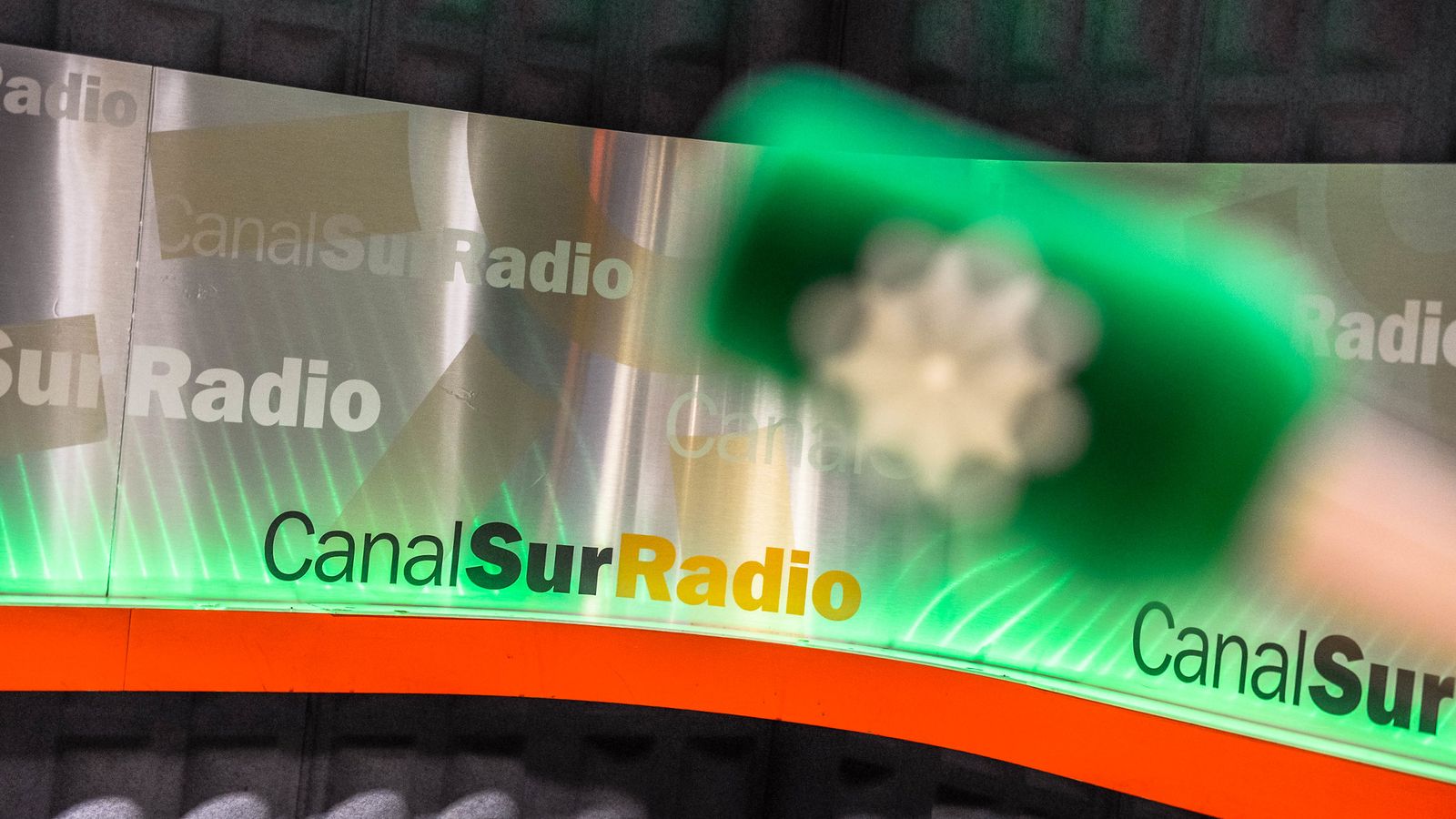Comunicación Canal Sur Radio 1 Foto