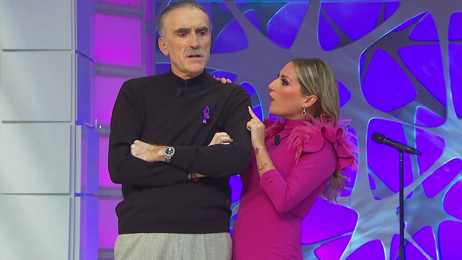 La Tarde Laura Gallego y Juan y Medio