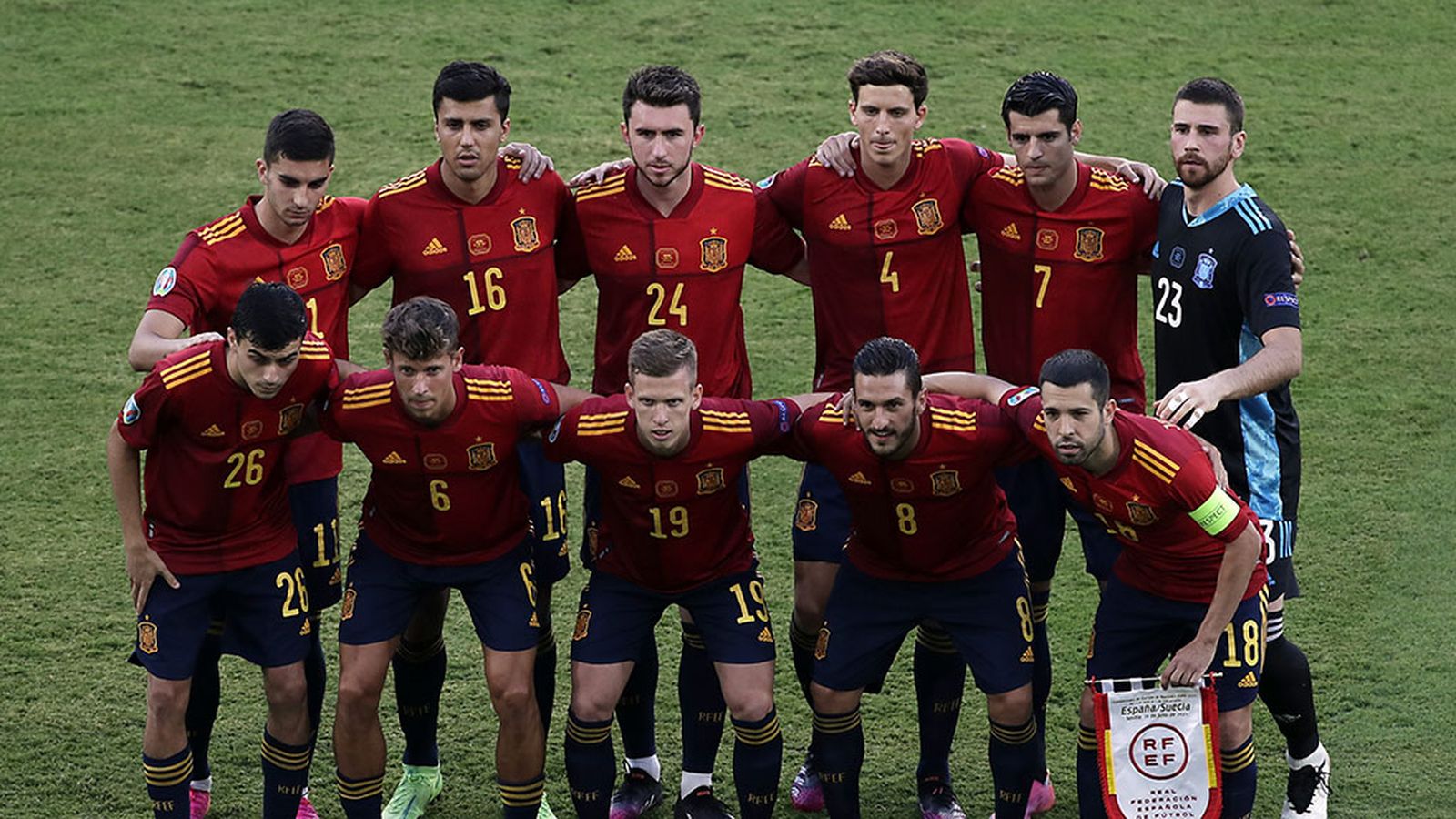 Selección de España en el debú en La Cartuja