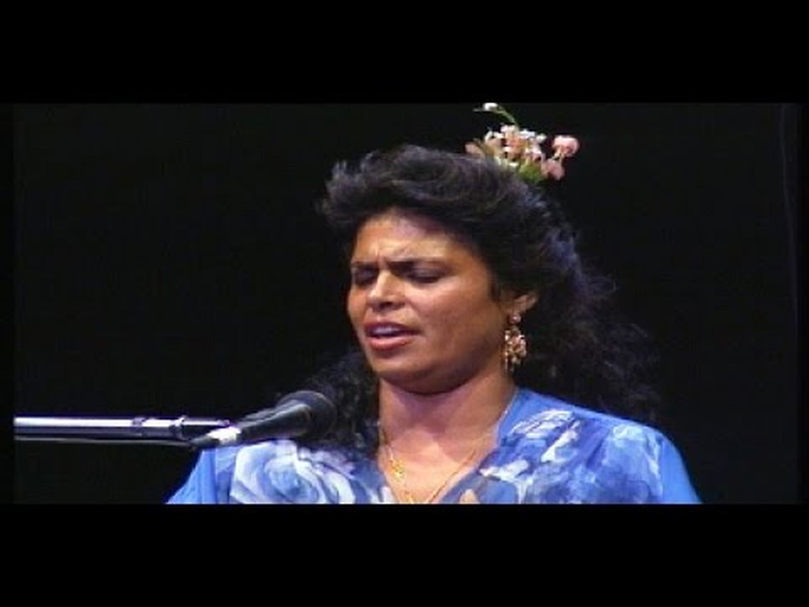 Aurora Vargas canta por Alegrías en la Noche flamenca de la Expo ´92 | Flamenco en Canal Sur