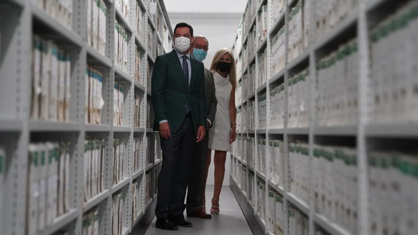 Moreno inaugura el Archivo General de Andalucía