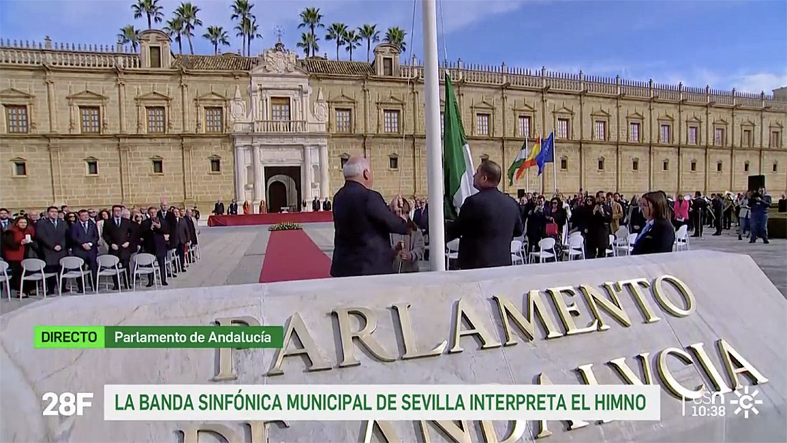 Comunicación 28F Izado Himno