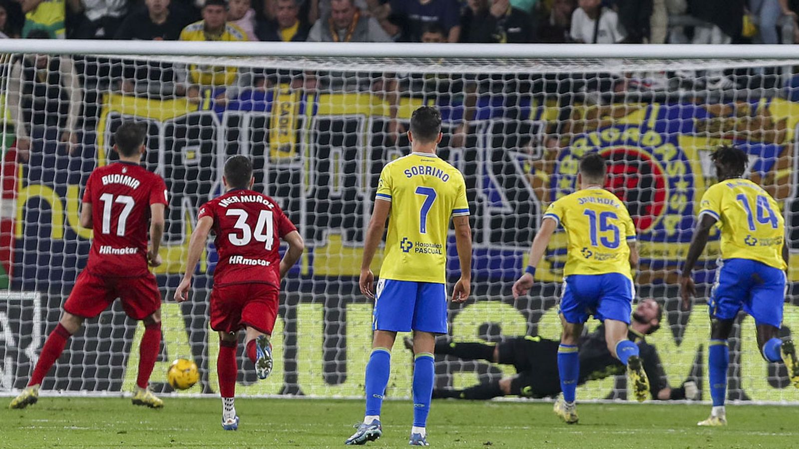 cadiz osasuna penalti