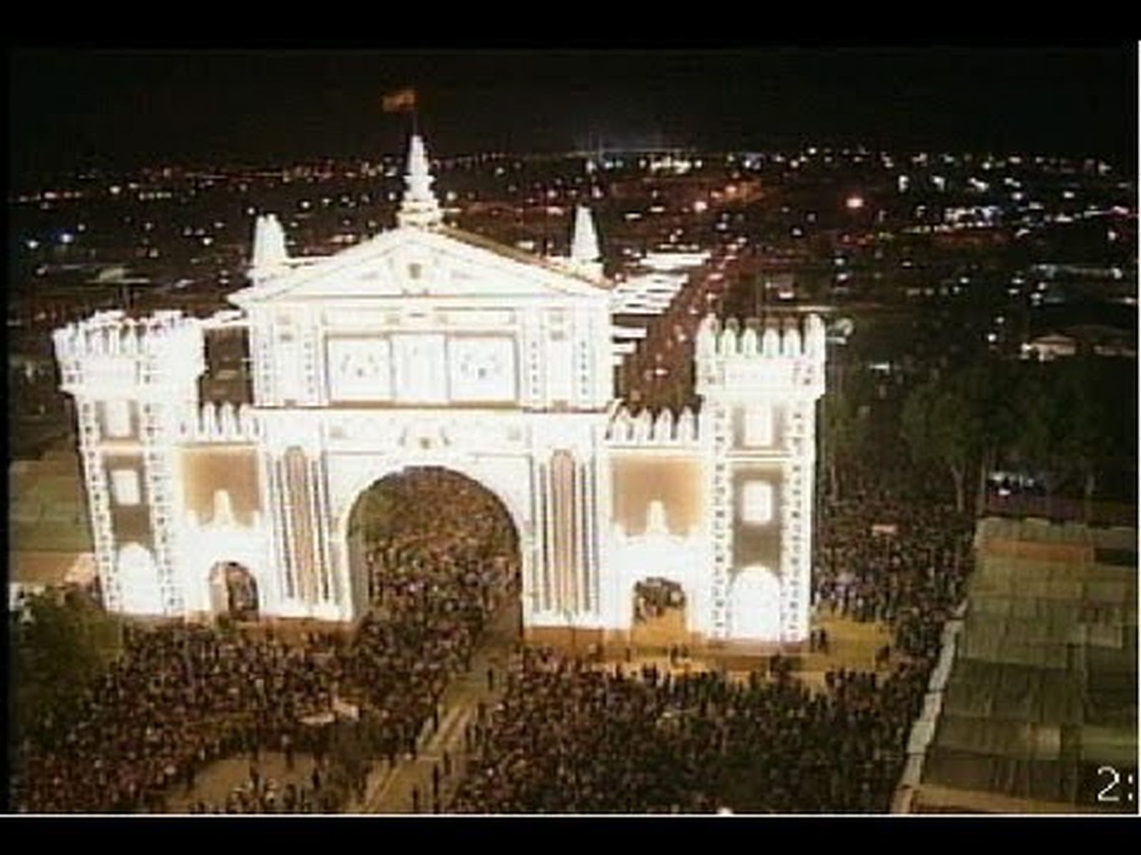 Feria de Abril de Sevilla: "alumbrao" y "pescaíto" (1999)