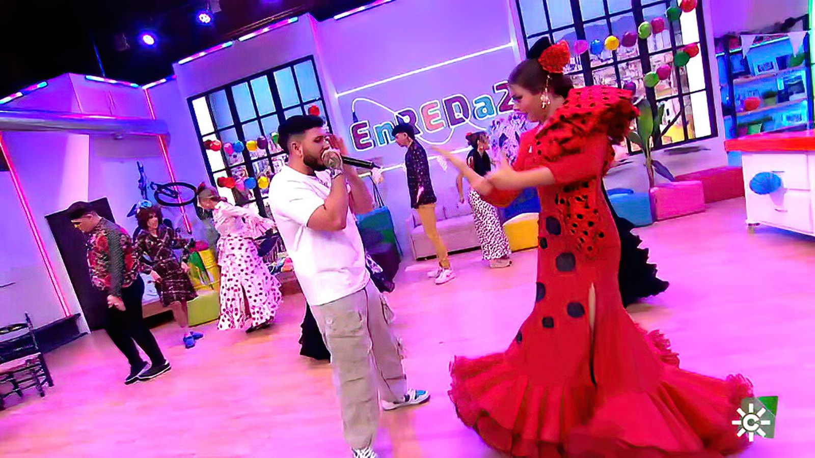 Omar Montes nos presenta su último éxito 'La sevillana'