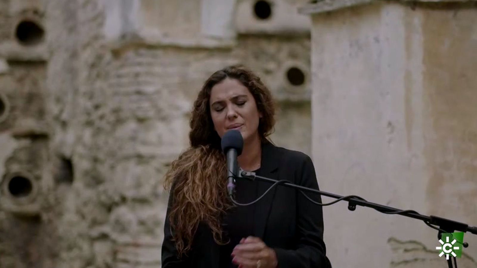 La dulzura se transforma en la canción Dicen con Alba Molina
