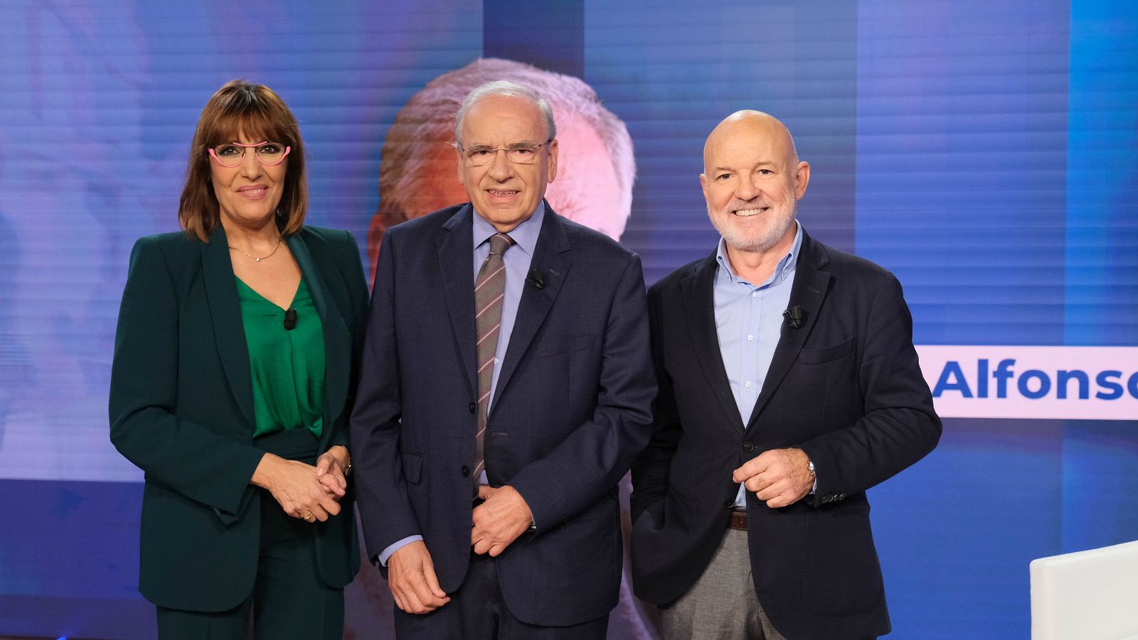 LA ENTREVISTA PRESENTADORES