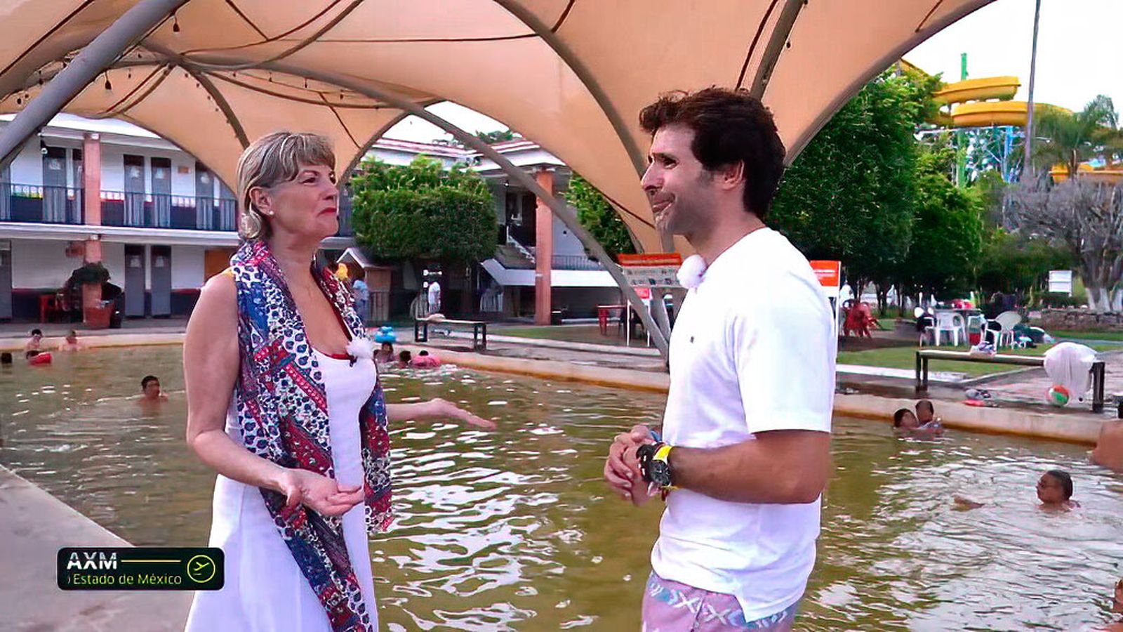 Con la cordobesa María Pura nos sumergimos en el Balneario Municipal de Tonatico, un entorno natural único