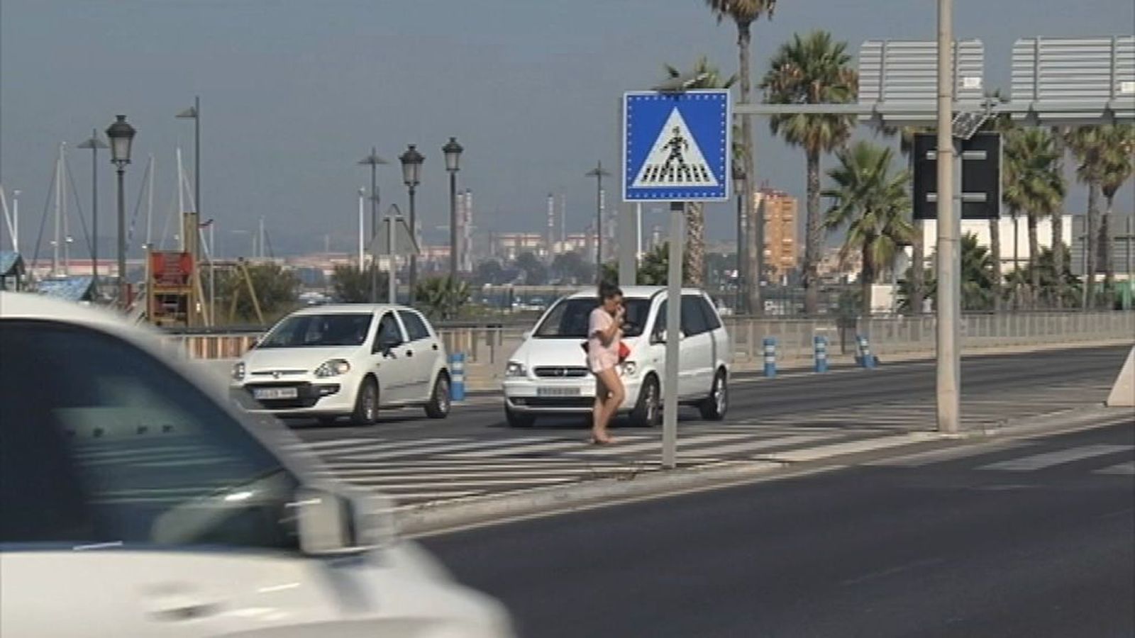 Paso peatones La Línea  Captura